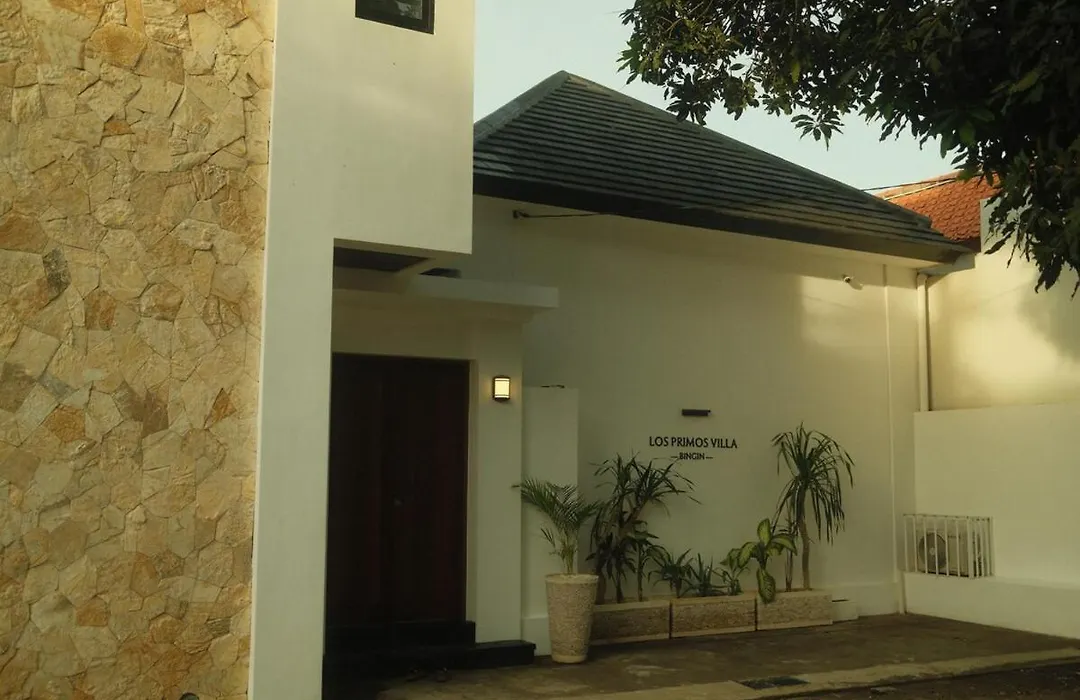 Los Primos Villa-1